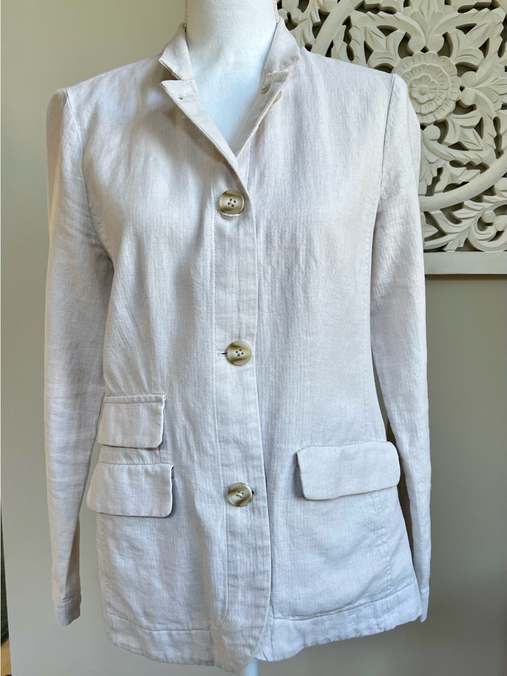NIC+ZOE Cream Linen Button-Front Blazer